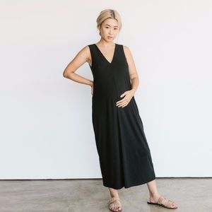 Storq Column Dress, Black, size “4” (US 14-16)